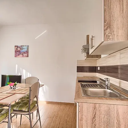 Apartament Mishel 2 Fažana